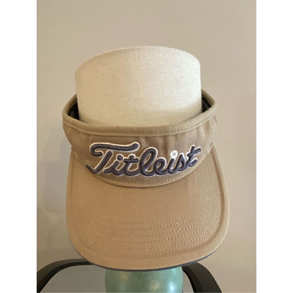 ✅Titleist khaki golf sun visor hat adjustable